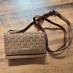 Michael Kors Crossbody